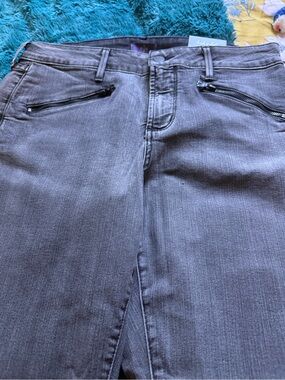 NYDJ Gray Denim-Look Leggings with Zip Front Pocket